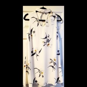 Sadie & Sage Sleeveless Dress. Off white. …